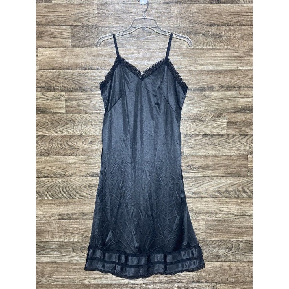 Montgomery Ward Slip Dress Size 16 (runs Small, Vintage) Silky Black Lace